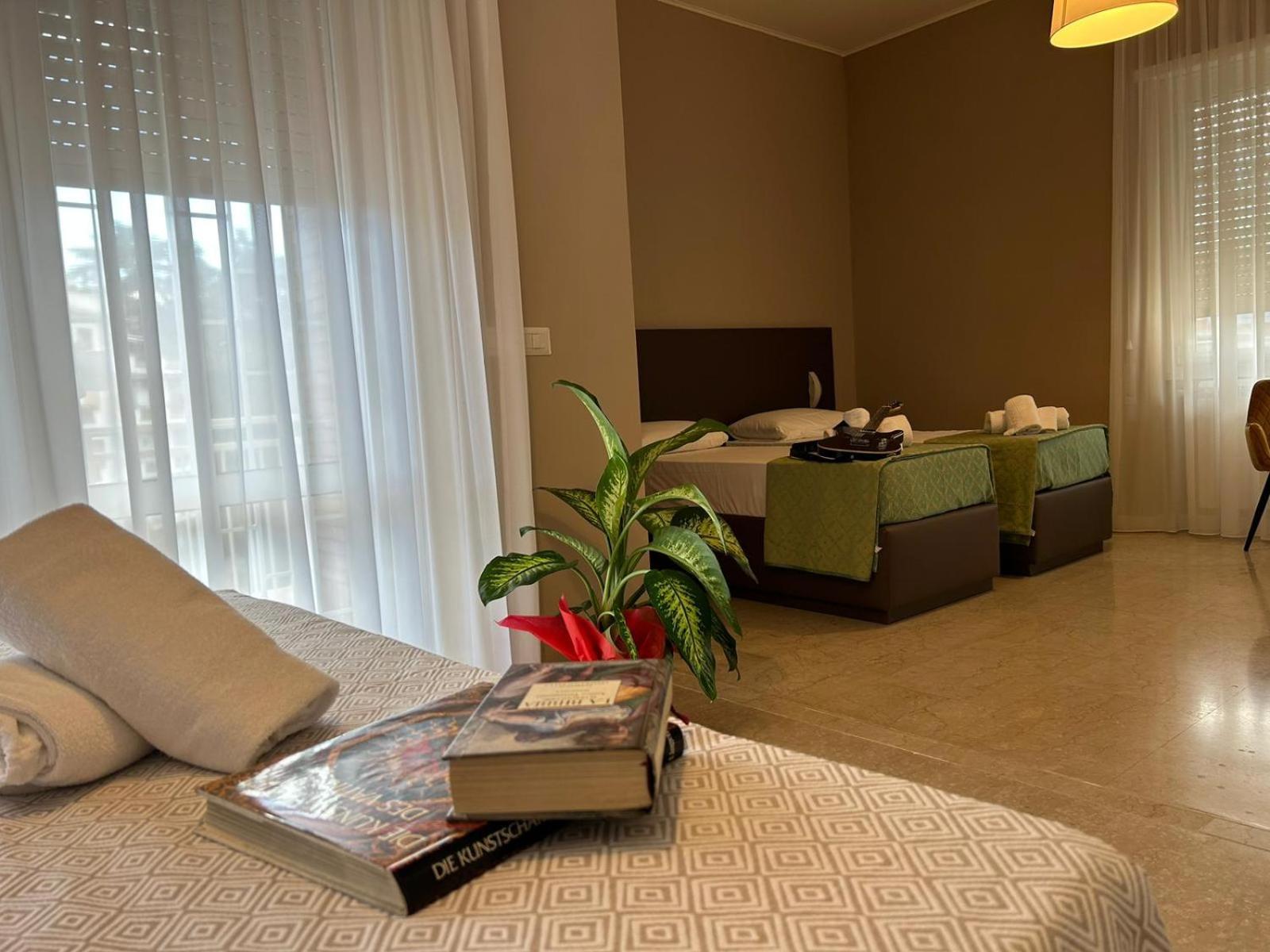 Villa Angeli Рим Экстерьер фото